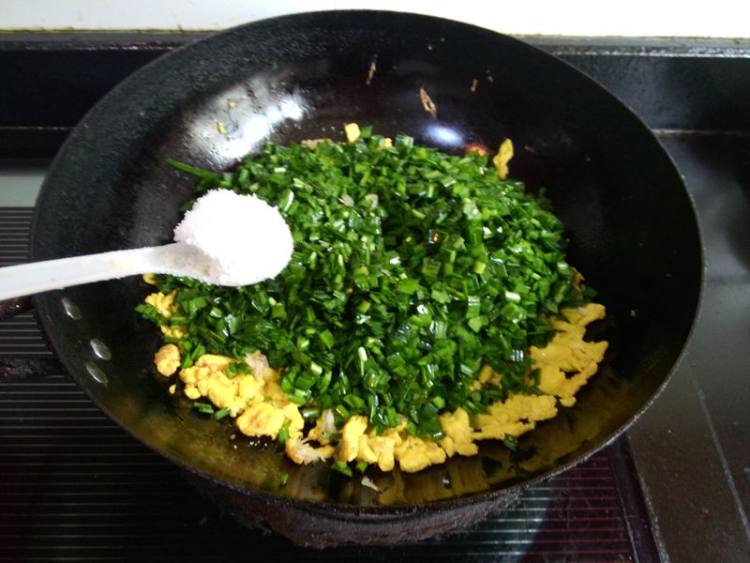 韭菜虾米抱蛋煎饺