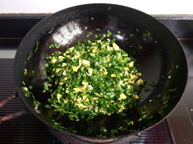 韭菜虾米抱蛋煎饺