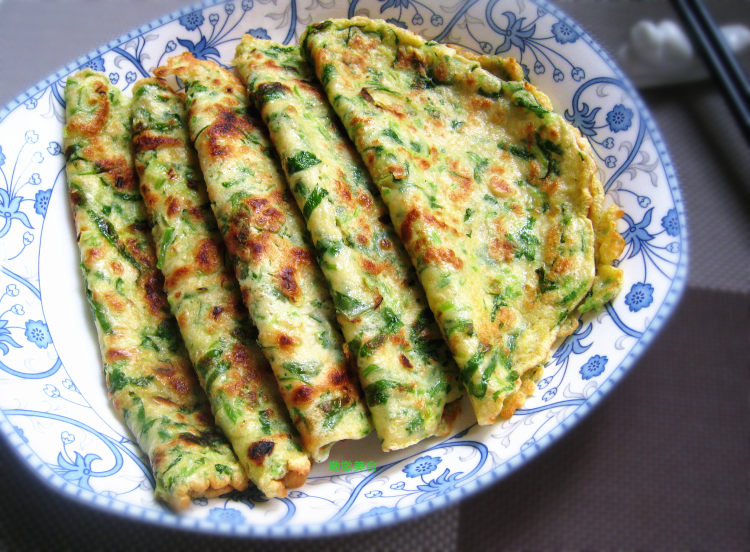 香菜鸡蛋软饼