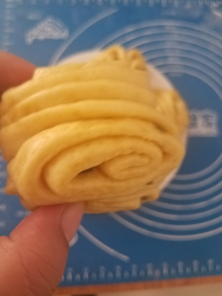 南瓜花卷