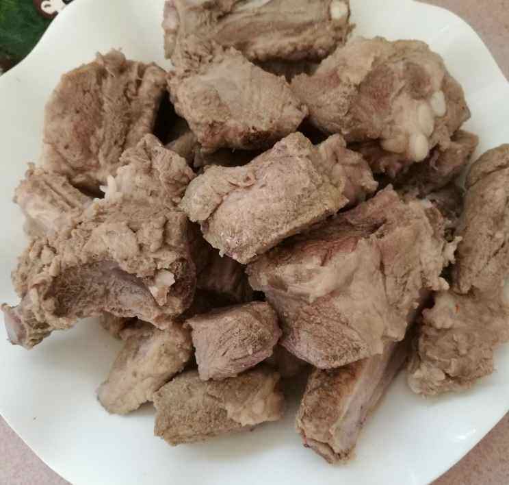 红烧排骨土豆块