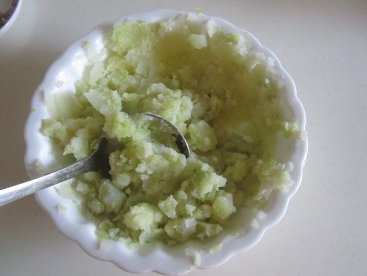 杂蔬冬瓜烧土豆丸