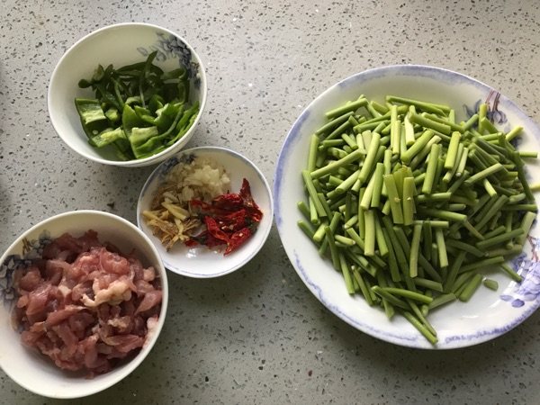 蒜薹炒肉