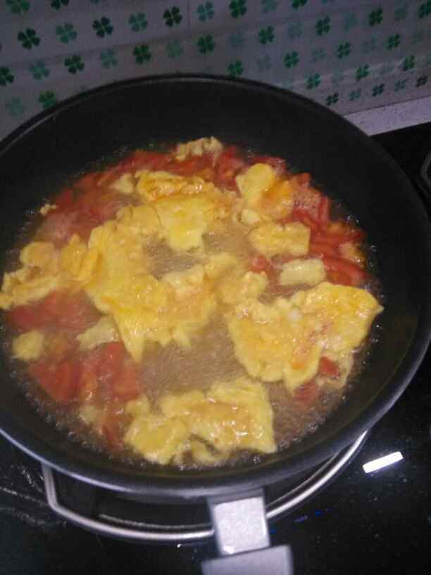 番茄鸡蛋汤面