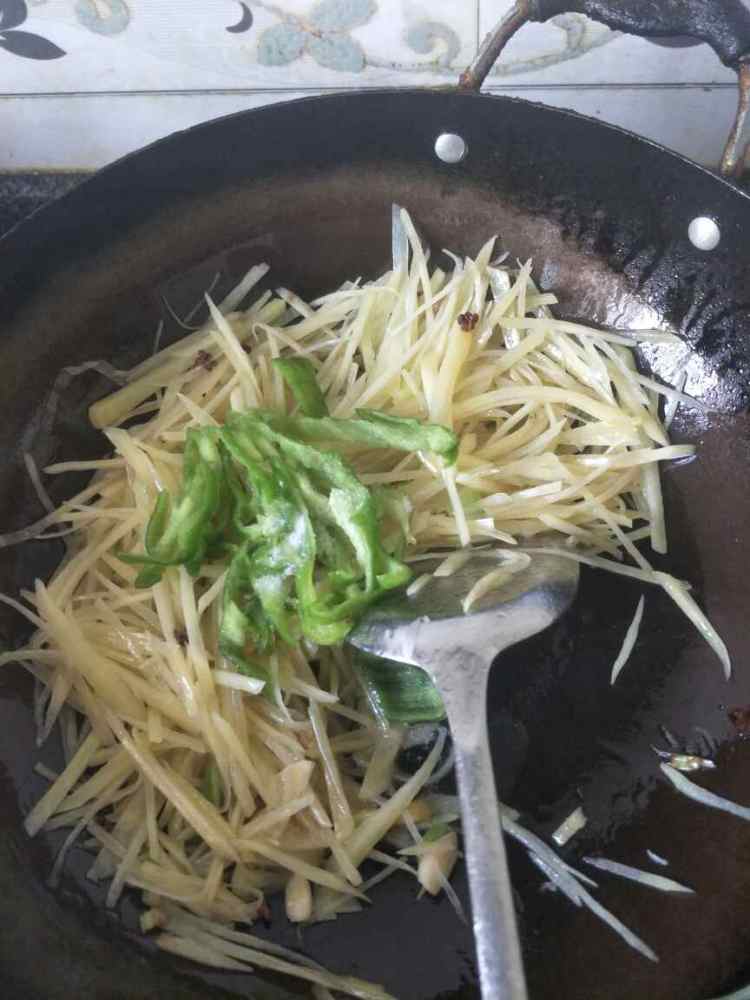 青椒土豆丝
