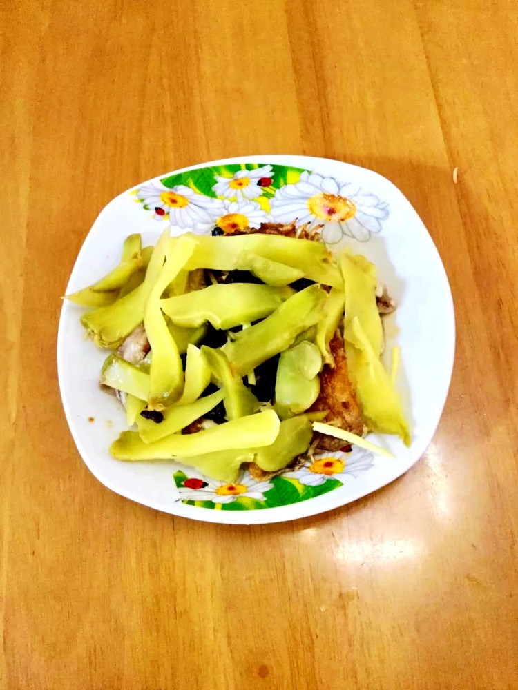 榨菜蒸鱼块