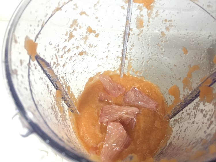 红柚胡萝卜果蔬饮
