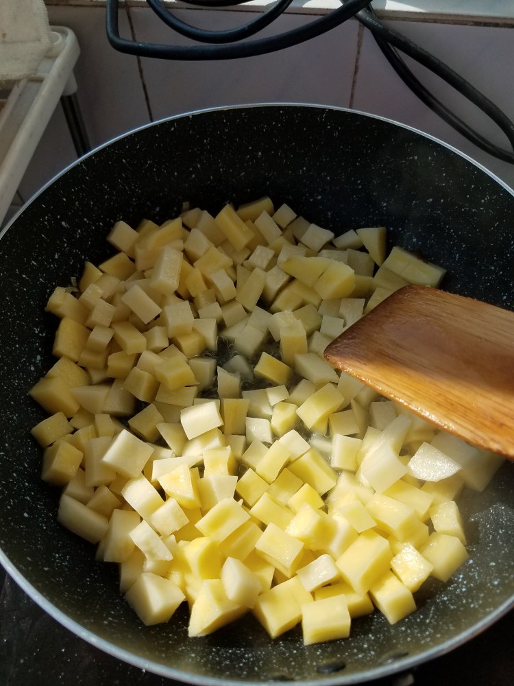 咖喱鸡肉饭