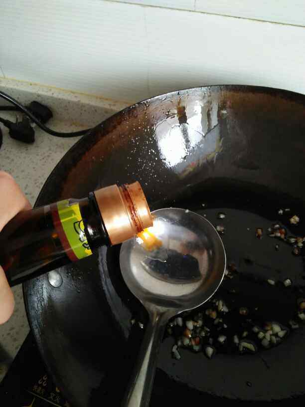 溜豆腐泡