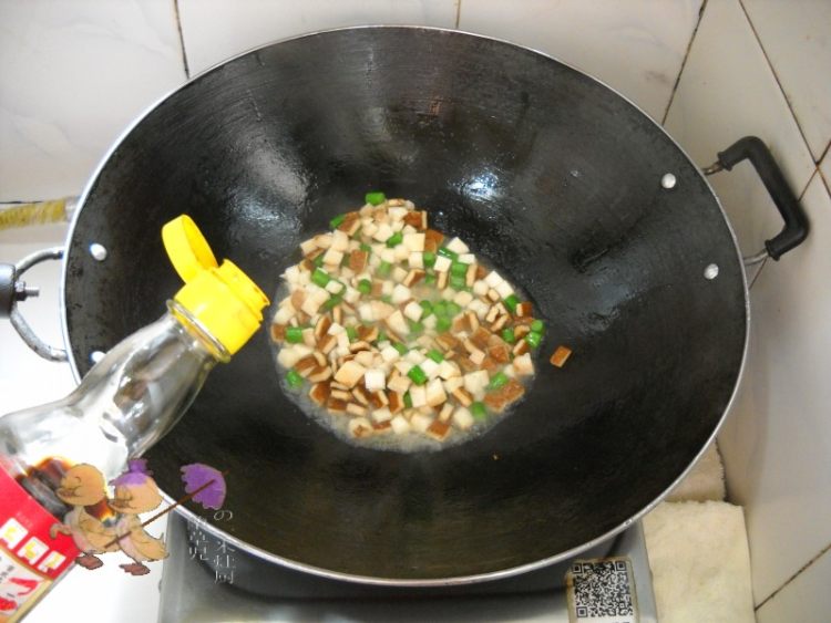 杏鲍菇炒卤干