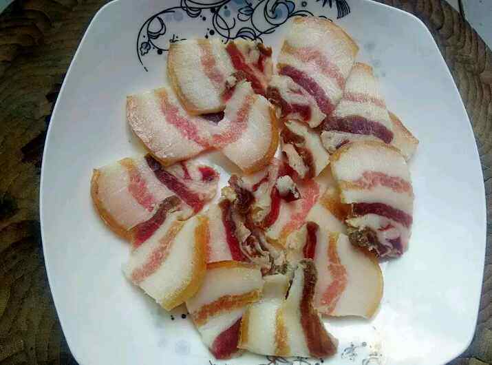蒜薹炒腊肉