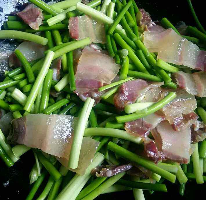 蒜薹炒腊肉