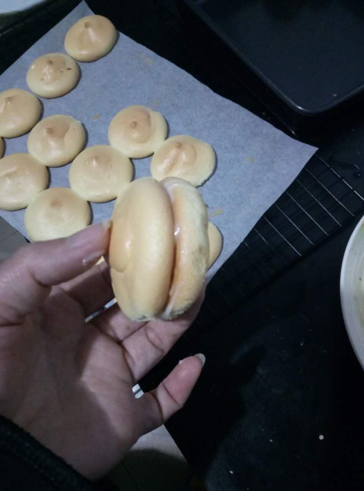 肉松小贝
