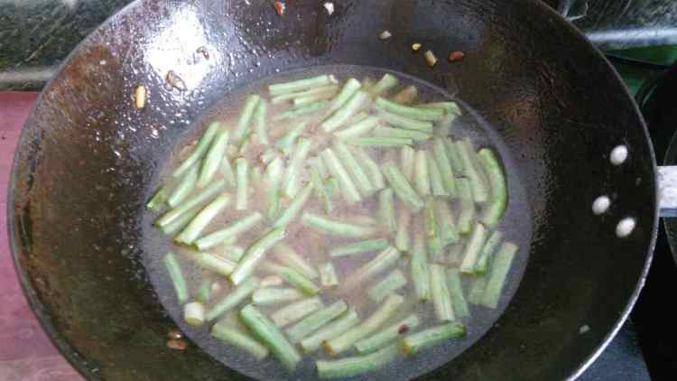 土豆炒豆角