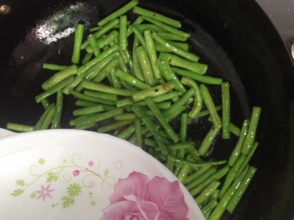 清炒豆角