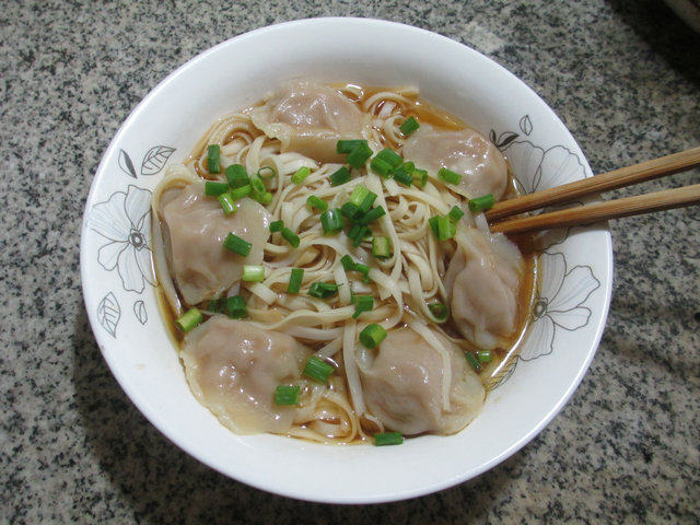 饺子汤面