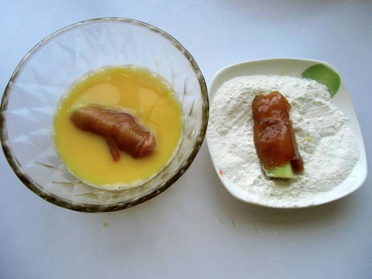 黄瓜鸡肉卷