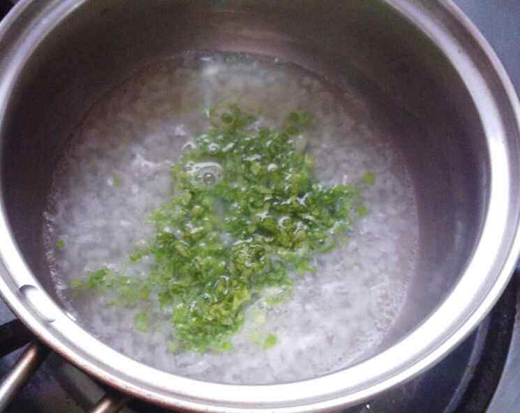 9M+白菜肉末粥