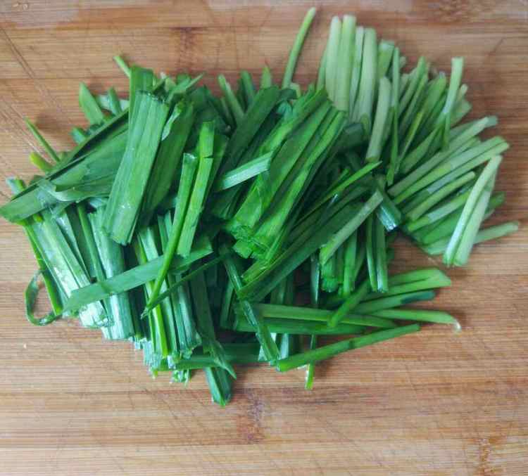 韭菜炒毛豆