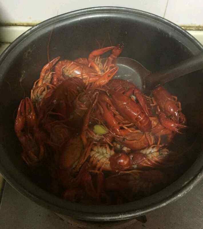 炒龙虾