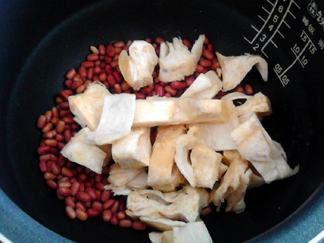 榴莲壳红豆汤