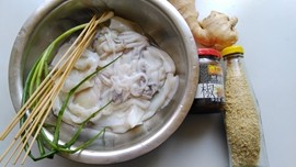 黑胡椒烤墨鱼仔