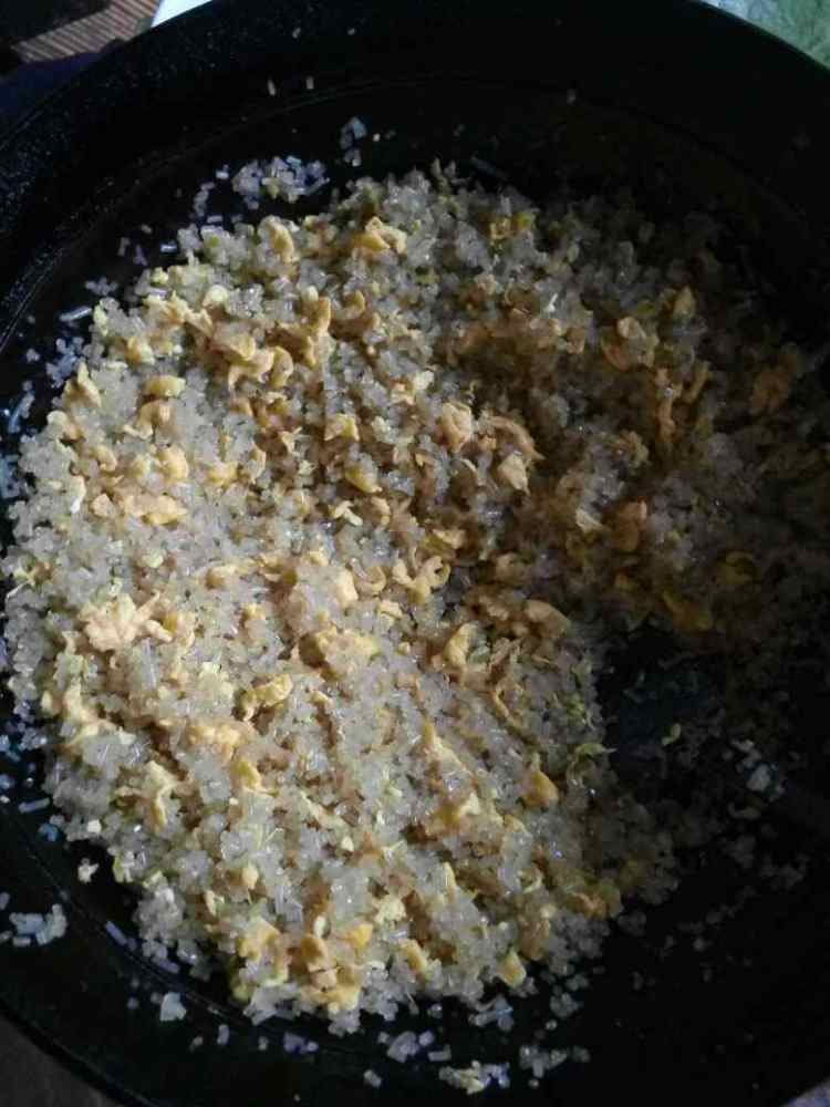 韭菜鸡蛋粉条饺子