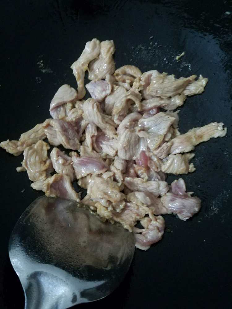 青瓜炒肉片