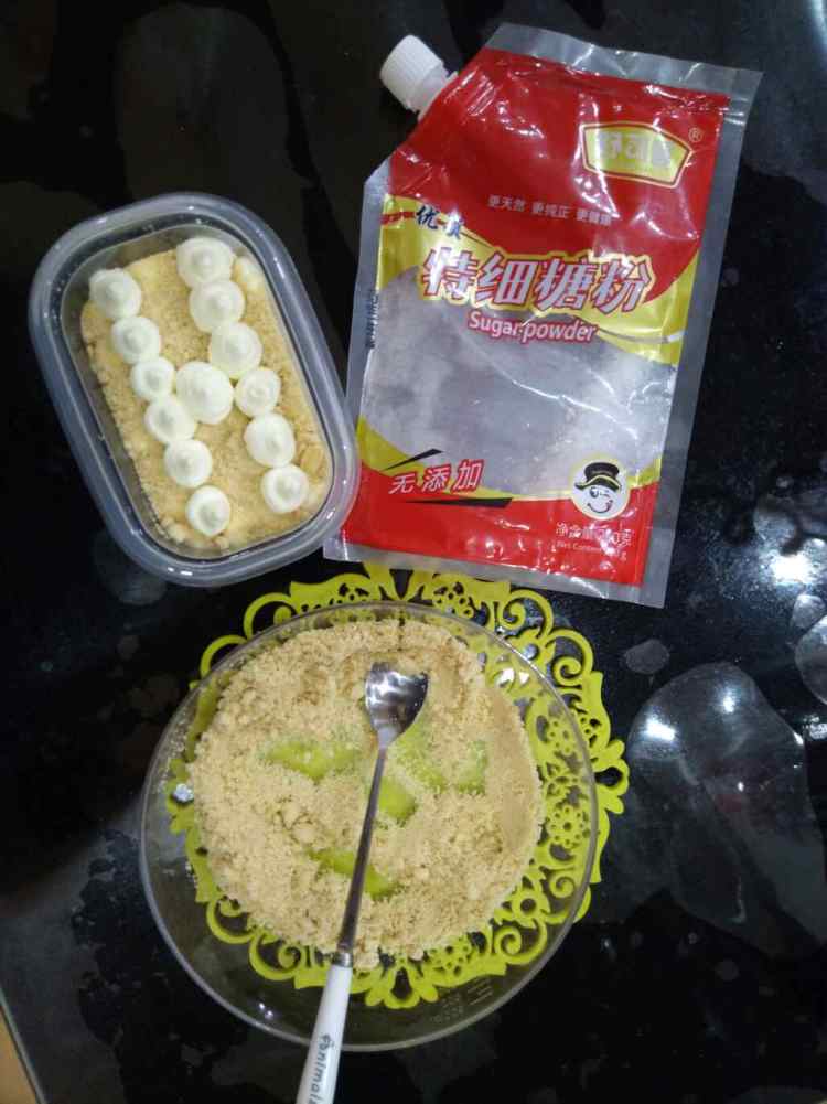 饼干粉奶油盒子