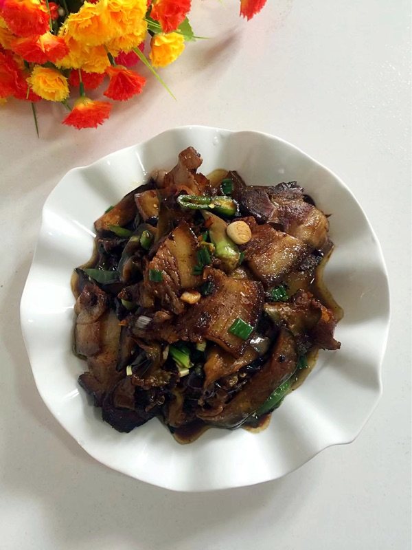 茄子尖椒炒肉