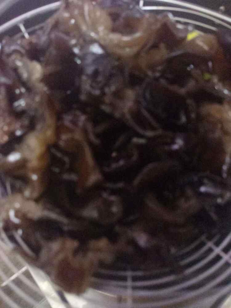 红油木耳