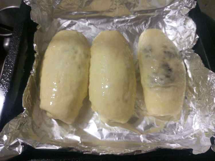 椰蓉红豆面包