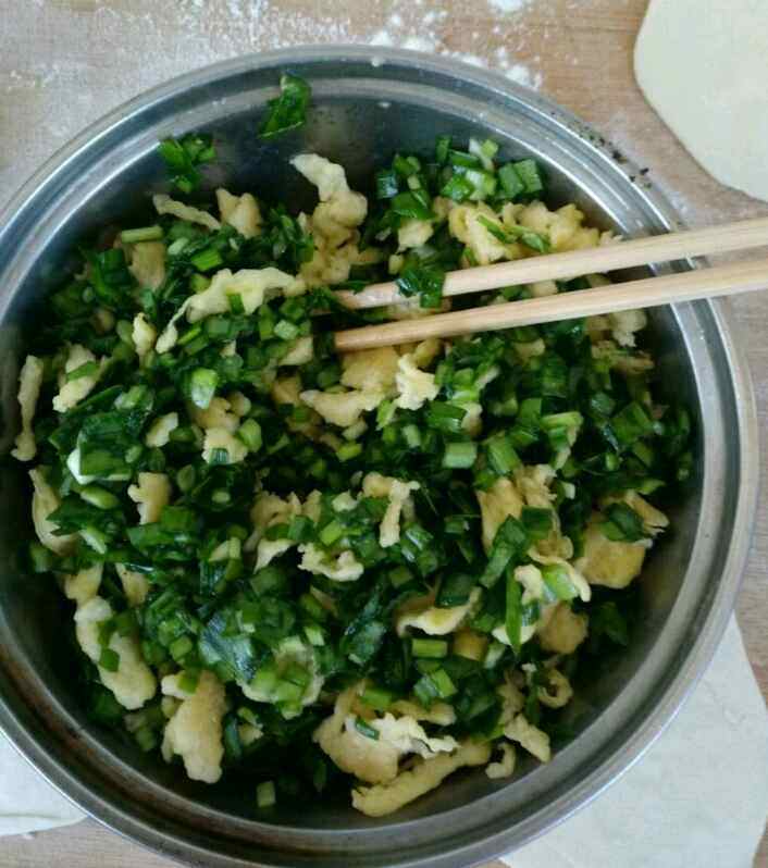 韭菜鸡蛋包子