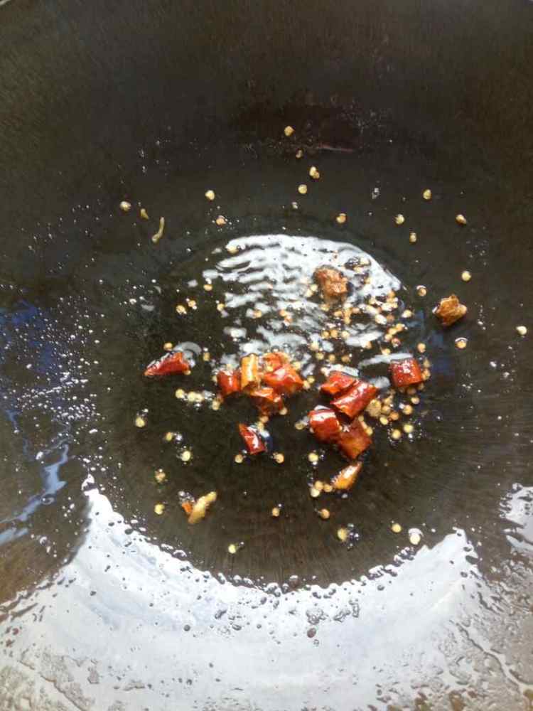 辣香鸡心菜