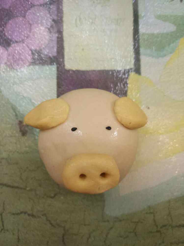 小猪馒头