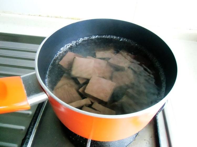 鸭血烧日本豆腐