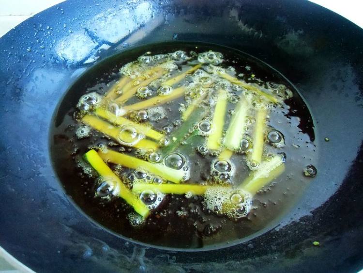麻辣三素