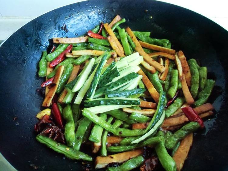 麻辣三素