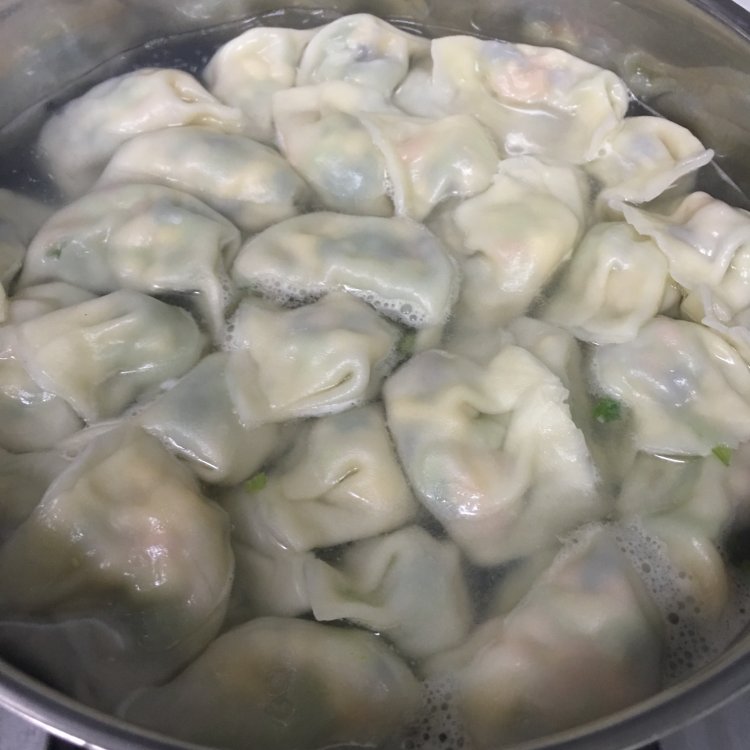 鲜虾什锦水饺