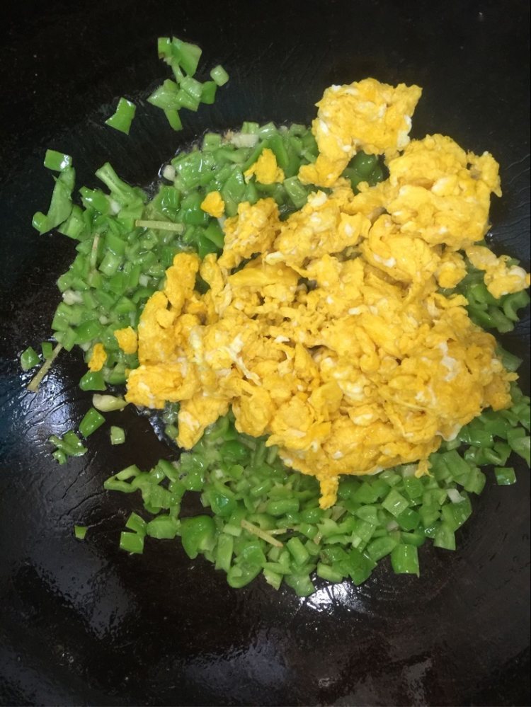 青椒炒鸡蛋