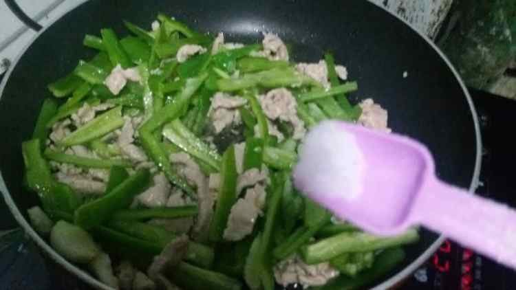 青椒榨菜炒肉