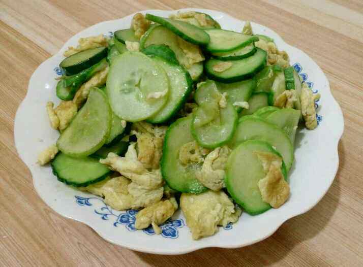 黄瓜炒鸡蛋