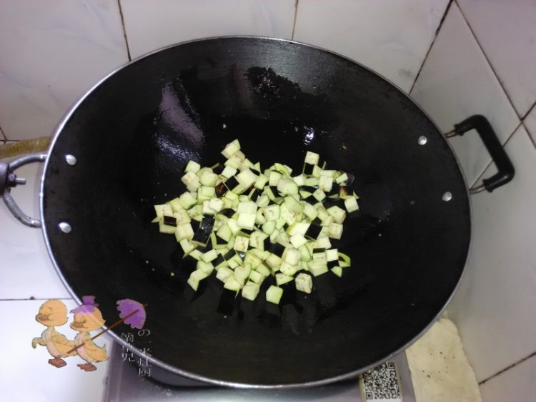 蒜香茄丁