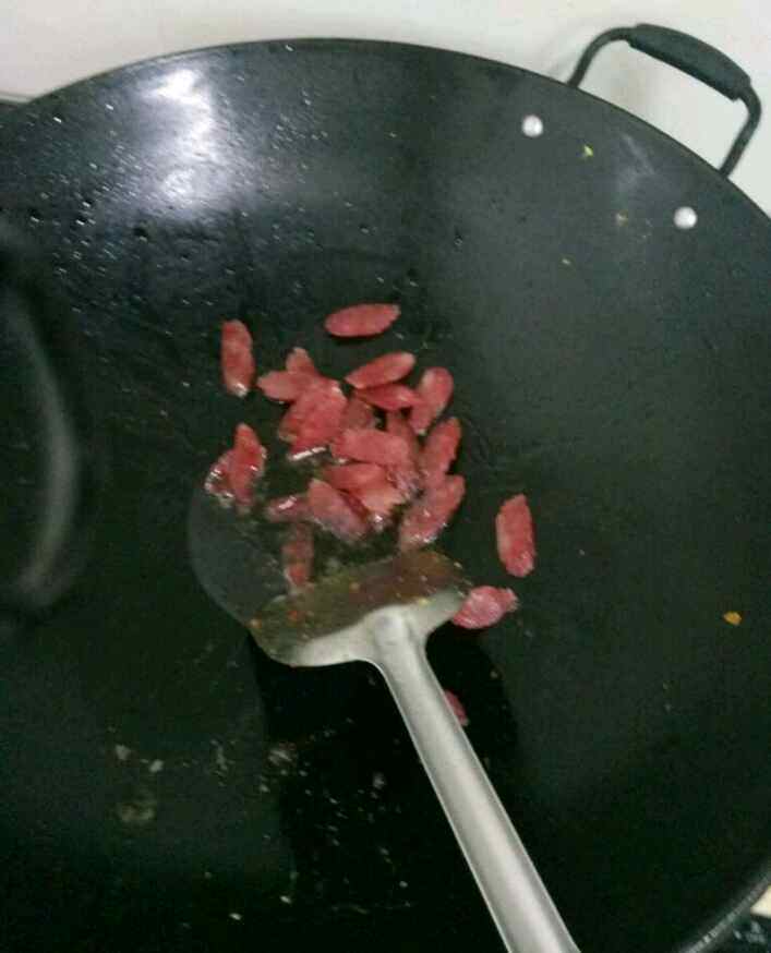 炒腊肠