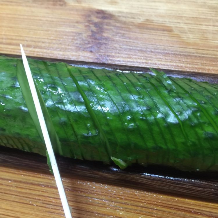 衰衣黄瓜