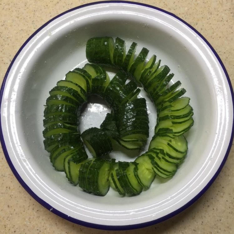 衰衣黄瓜