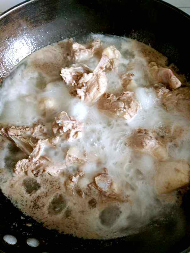 麻辣鸭