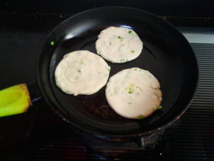 饺子皮葱油饼