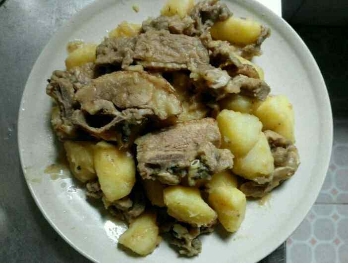 土豆炒肉
