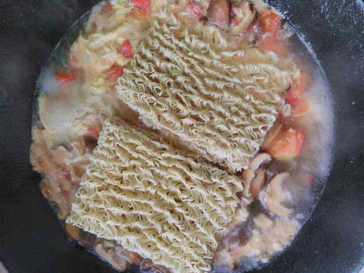 西红柿鸡蛋面